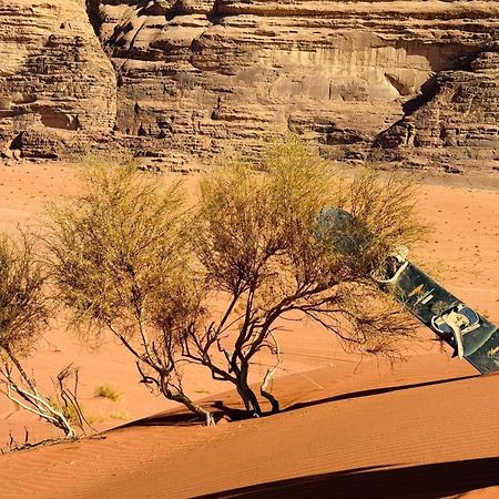 Wadi Rum Mundo Camp Акаба Екстер'єр фото