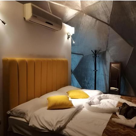Wadi Rum Mundo Camp Акаба Екстер'єр фото