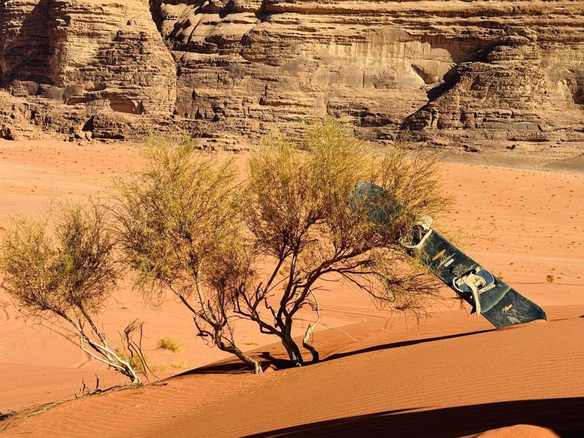 Wadi Rum Mundo Camp Акаба Екстер'єр фото